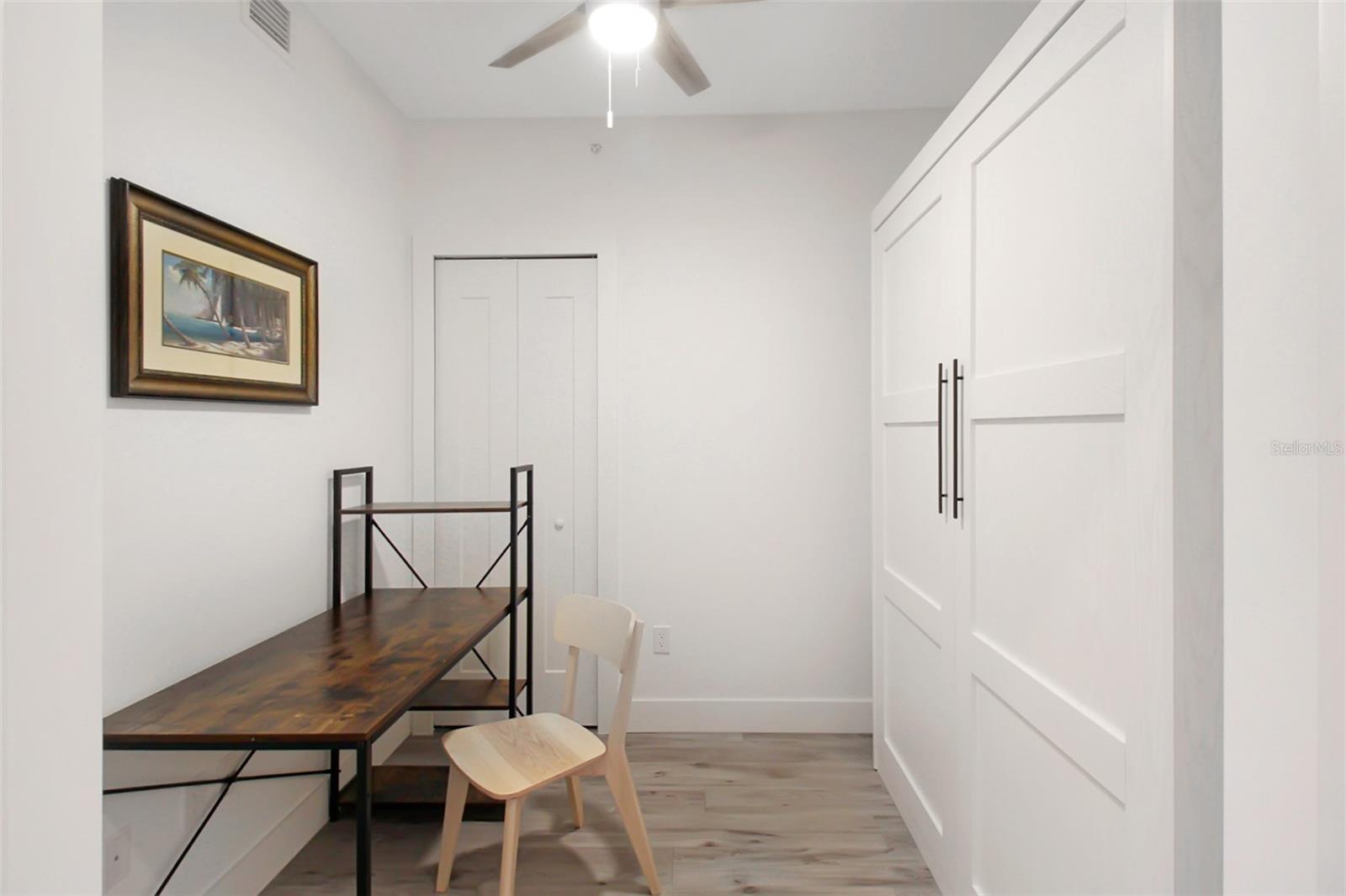 STRAND/SARASOTA - Residential Lease