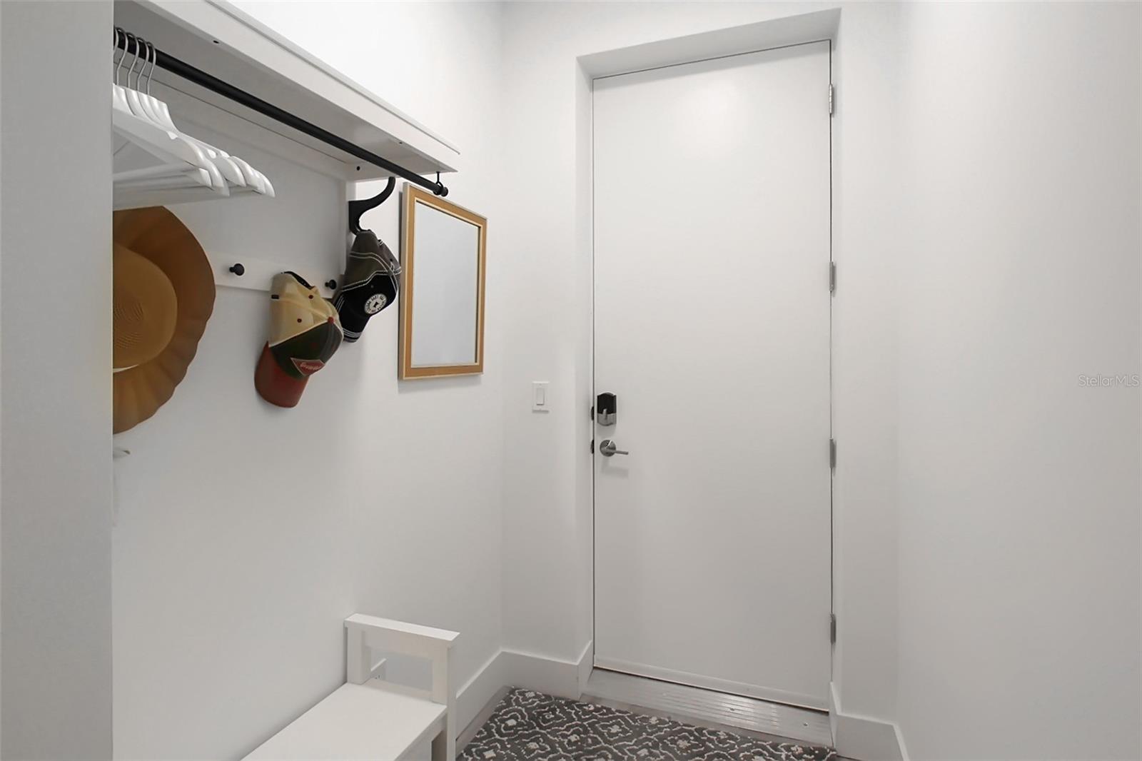 STRAND/SARASOTA - Residential Lease