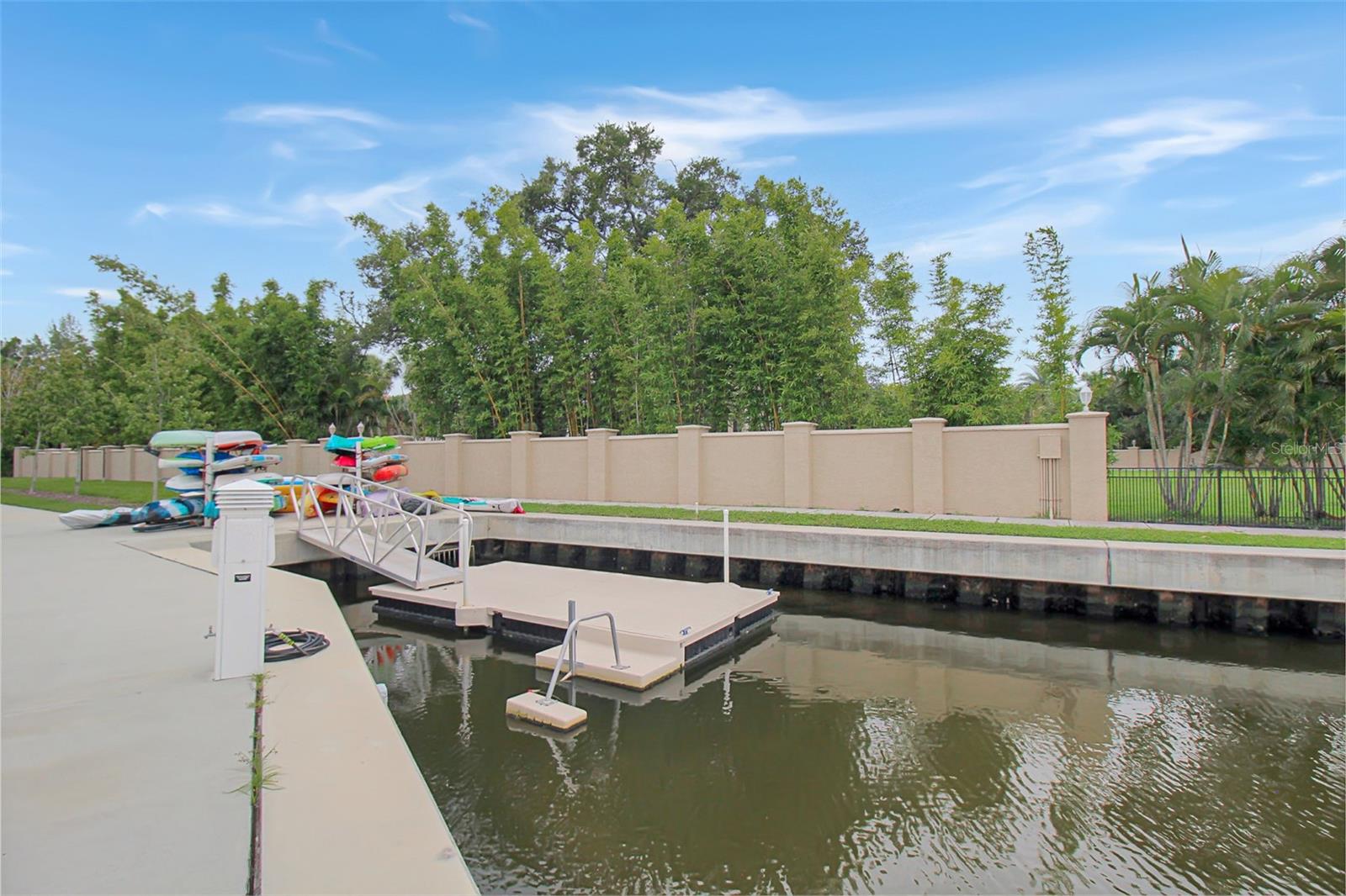 STRAND/SARASOTA - Residential Lease