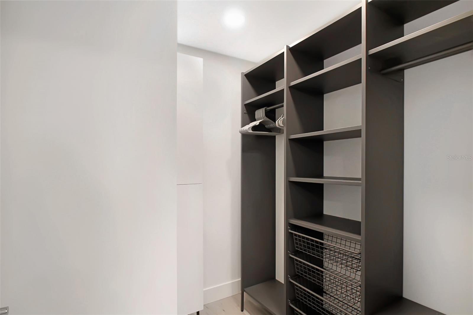 STRAND/SARASOTA - Residential Lease