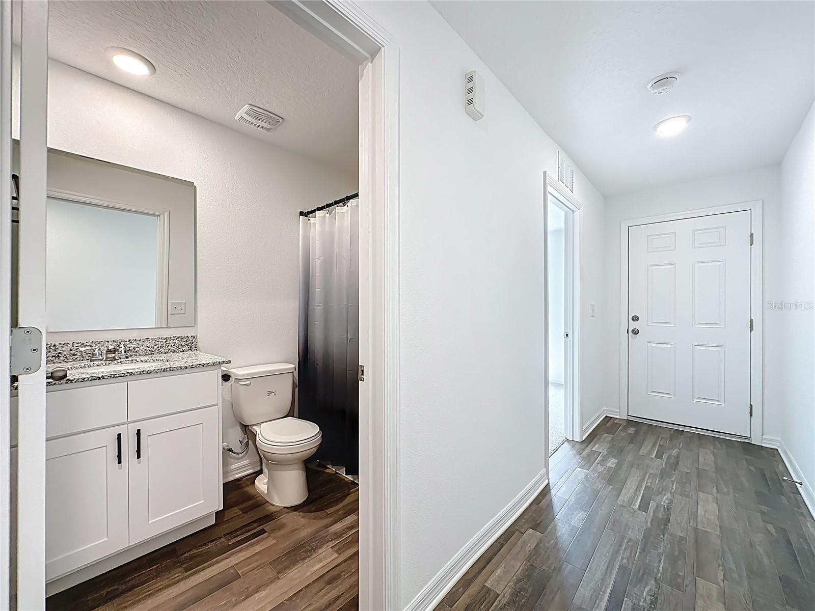 LIVE OAK GOLF & COUNTRY CLUB ESTATES - Residential