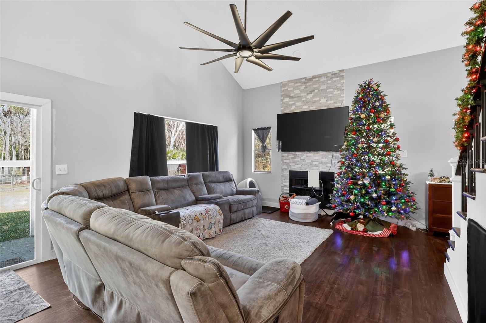 SANFORD FARMS - Residential