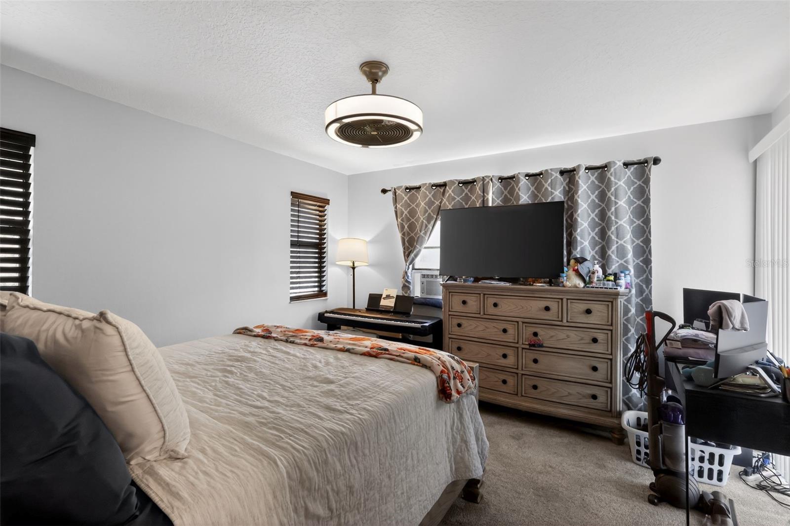 SANFORD FARMS - Residential