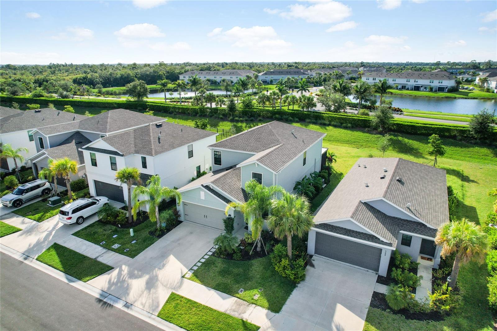9080 TEQUILA SUNRISE DRIVE