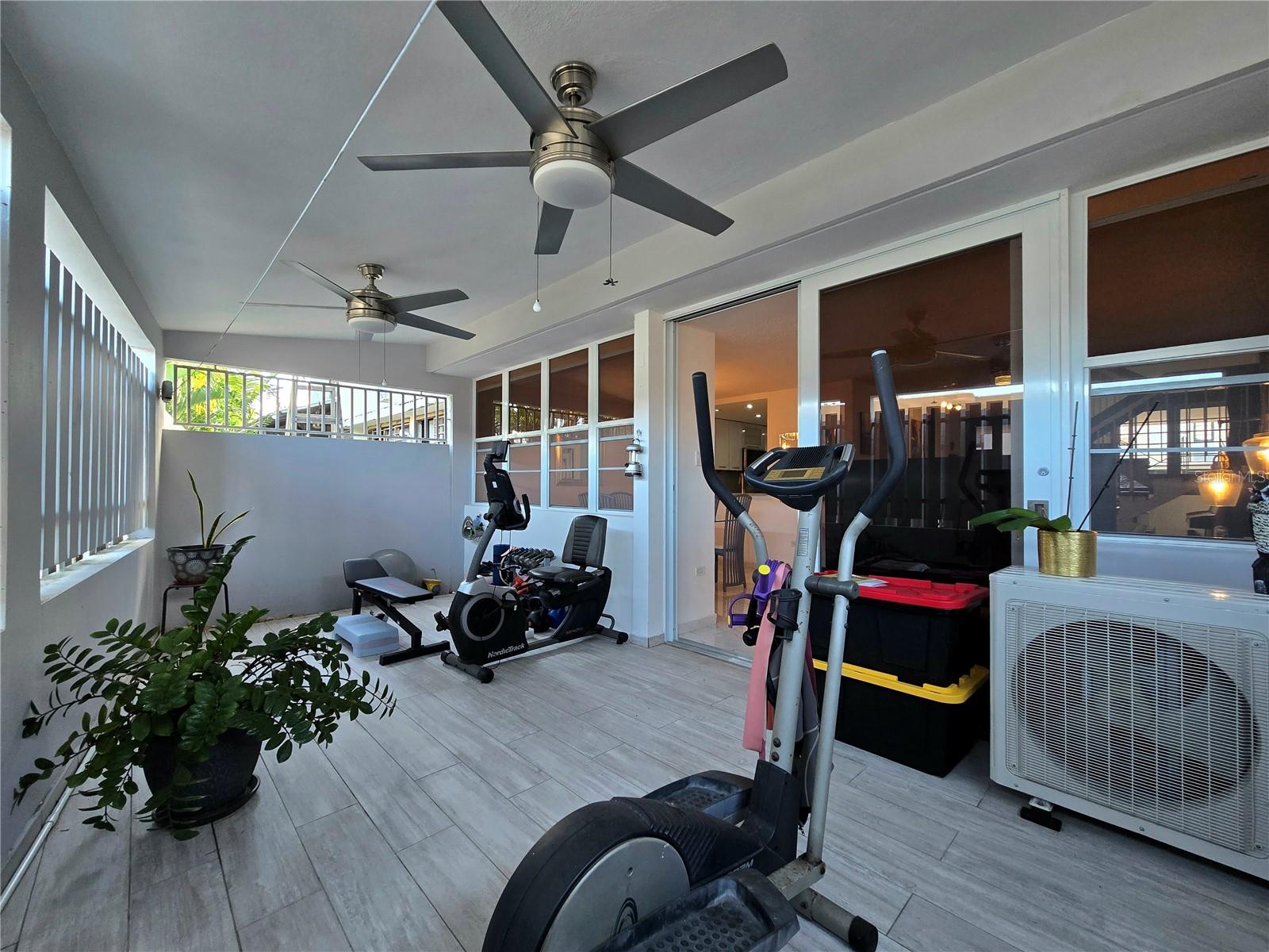 CONDOMINIO VILLAS DE TIVOLI - Residential