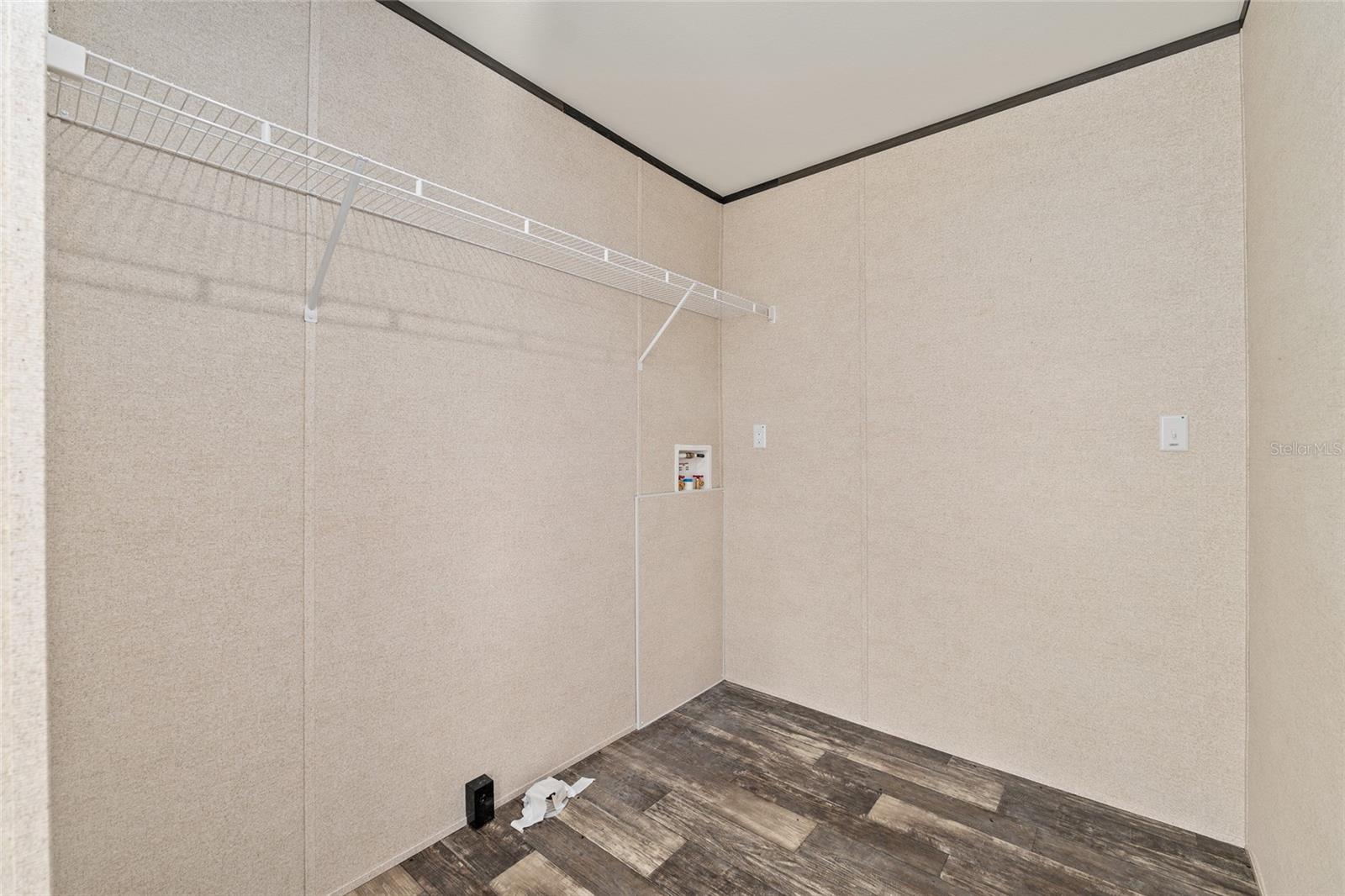 WILLISTON HIGHLANDS - Residential