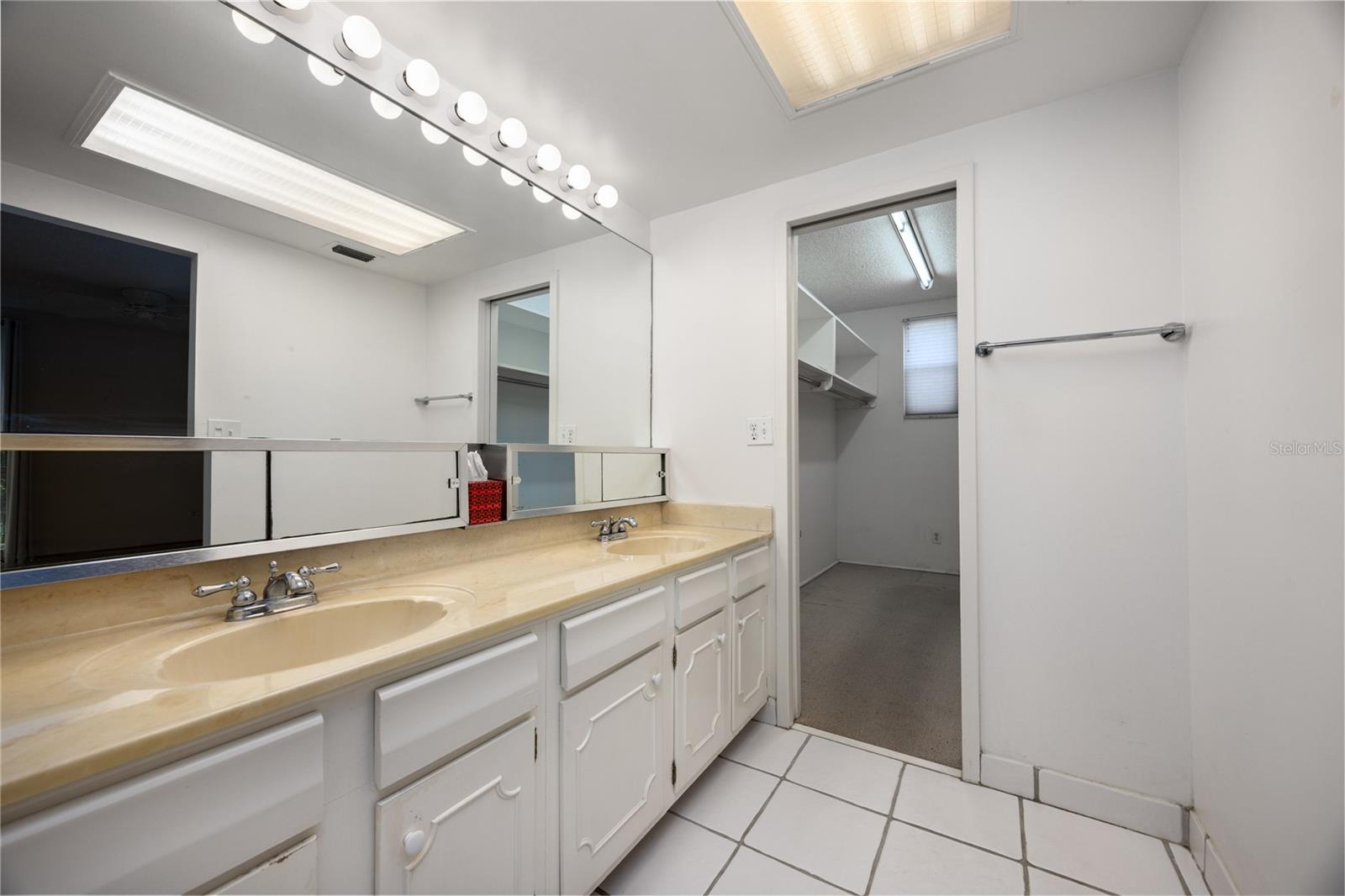 GAINESWOOD - Residential