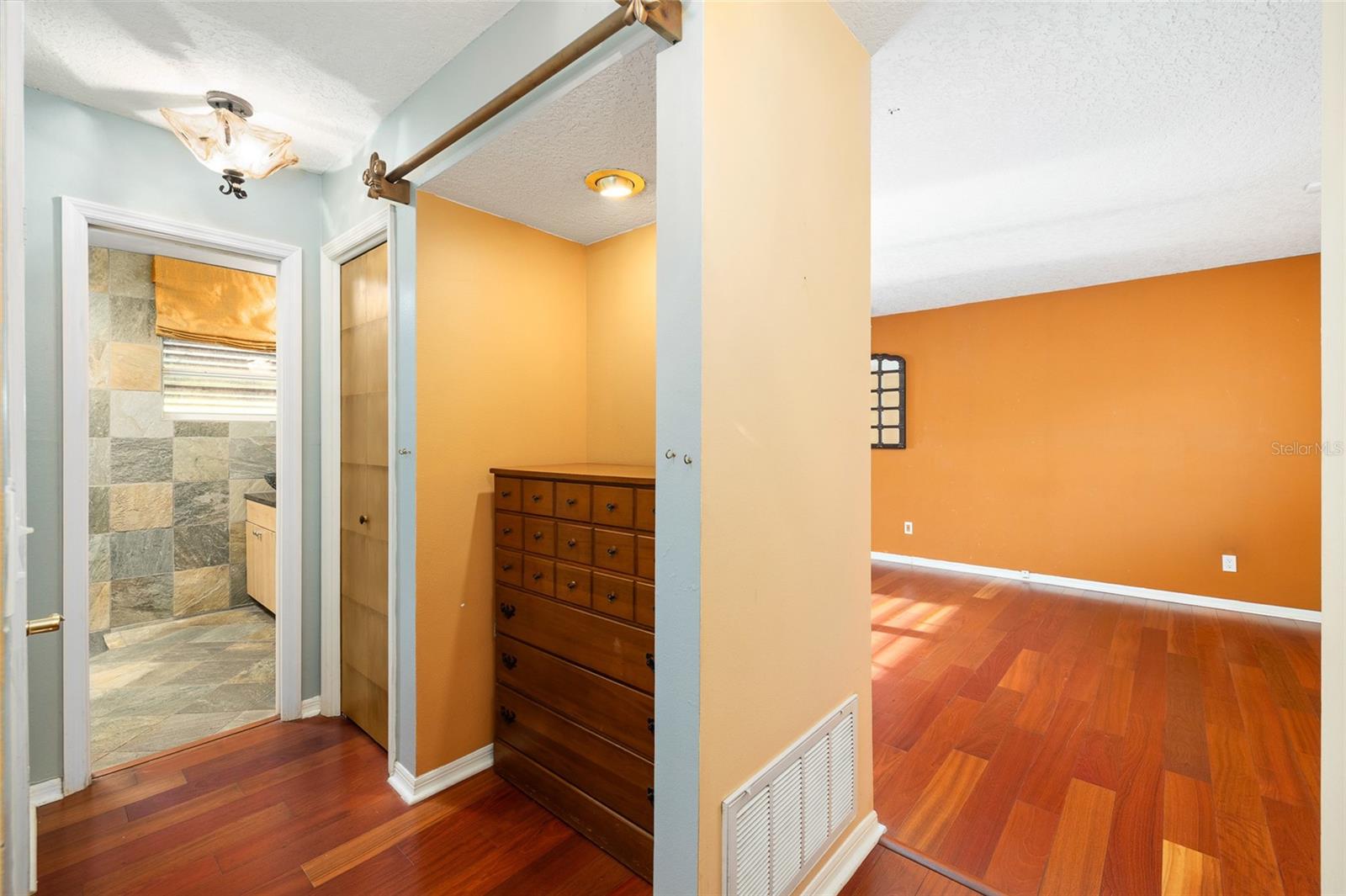 FRANCES ARBOR SOUTH - Residential