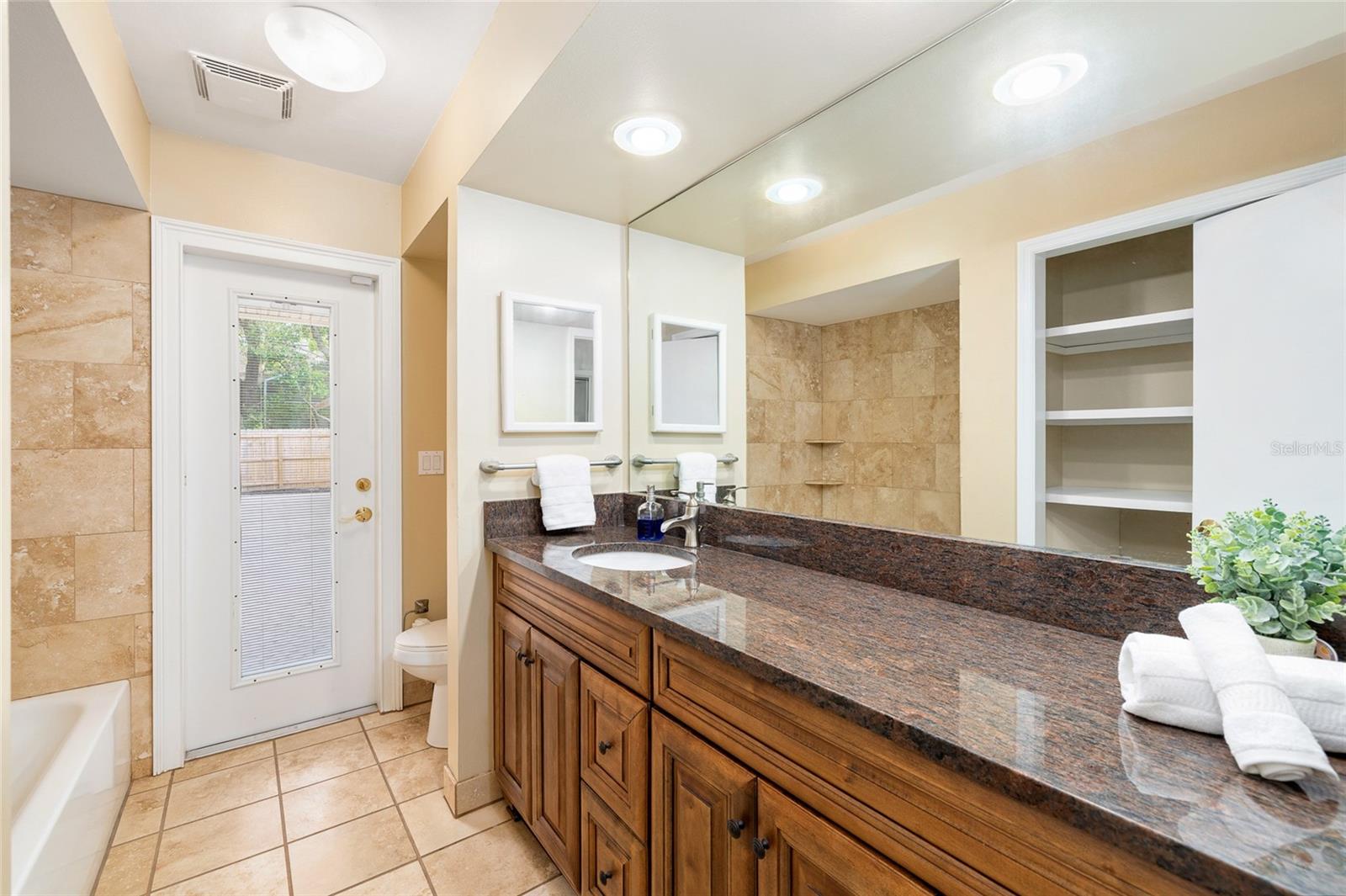 FRANCES ARBOR SOUTH - Residential