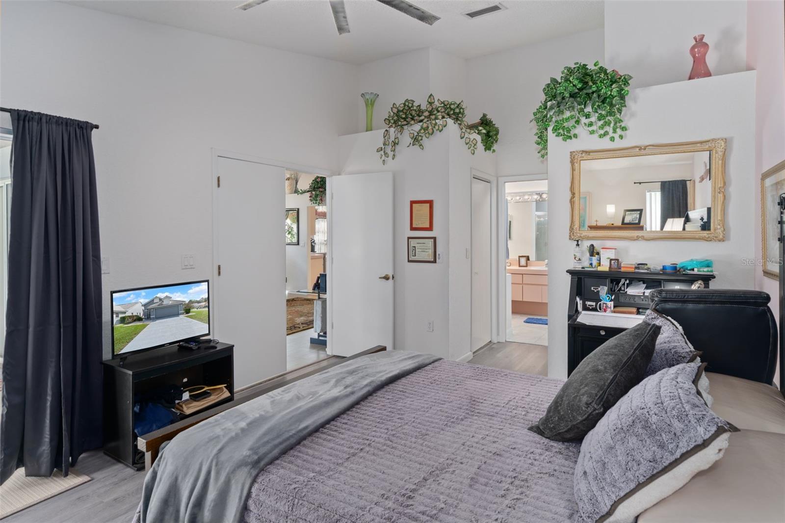 GLEN HILLS VILLAGE - Residential