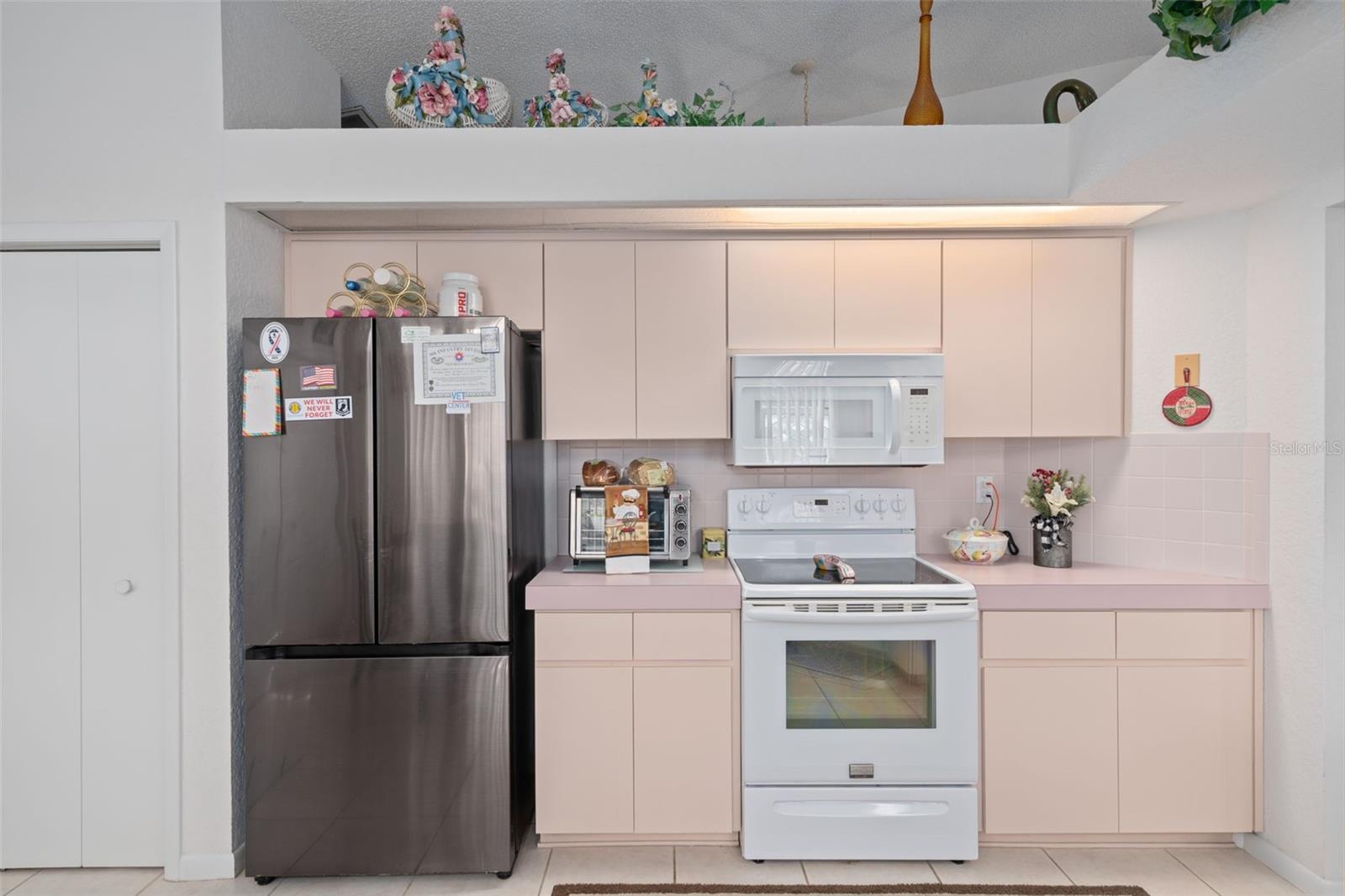 GLEN HILLS VILLAGE - Residential