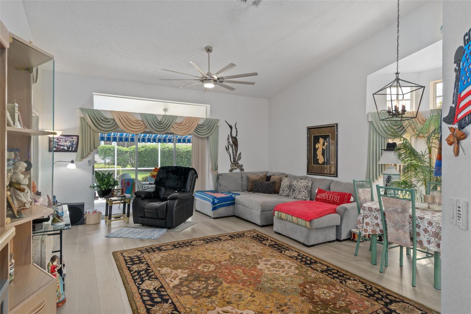 GLEN HILLS VILLAGE - Residential