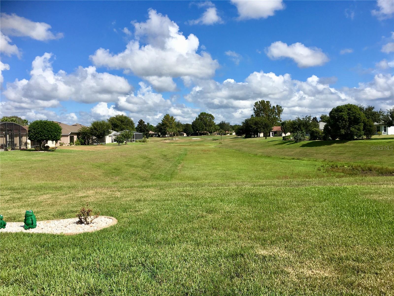 SUMMERGLEN - Residential