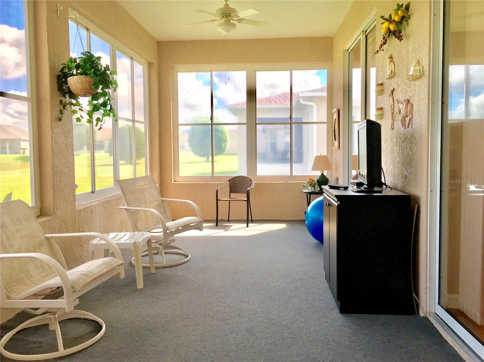 SUMMERGLEN - Residential