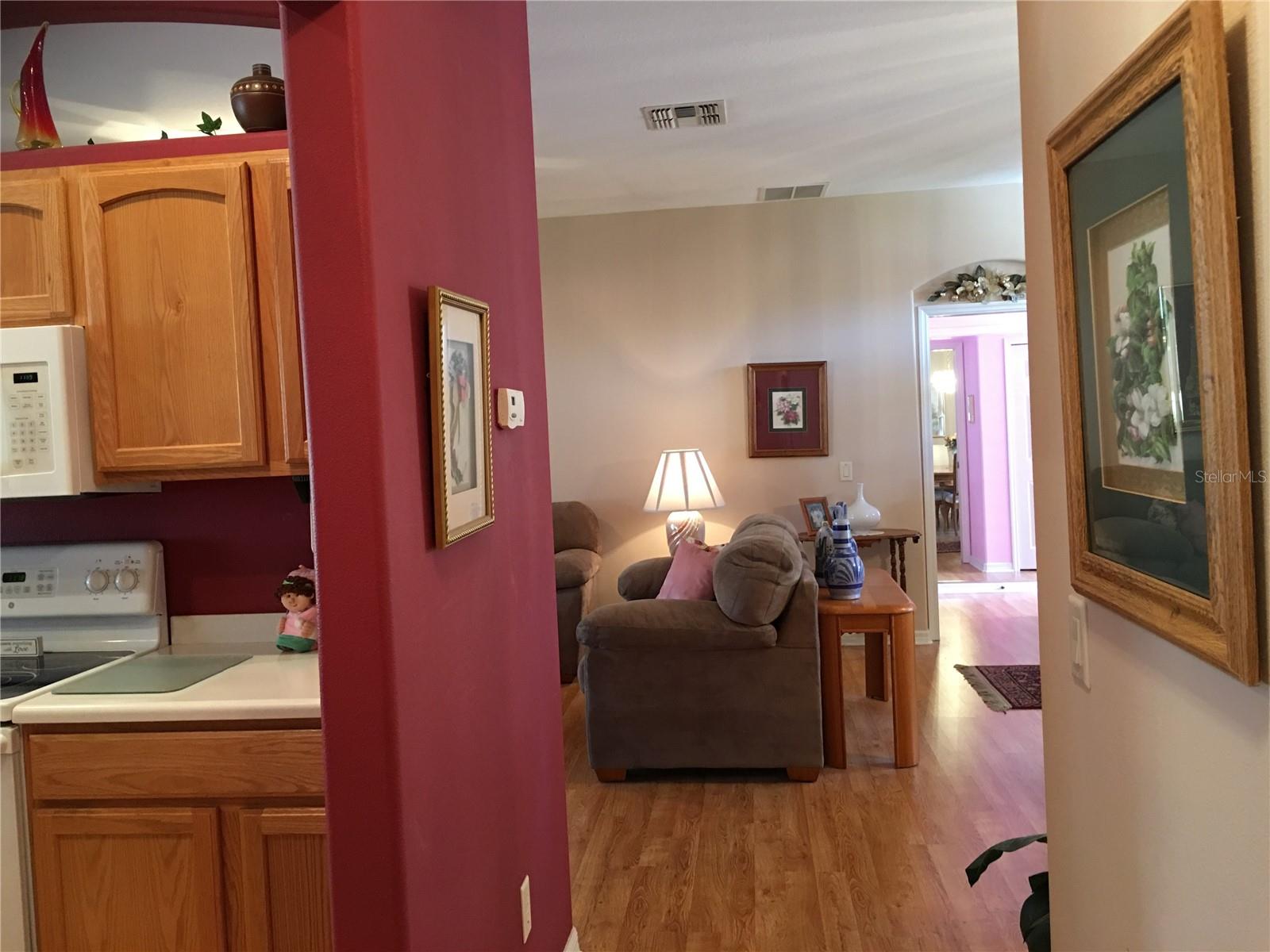 SUMMERGLEN - Residential