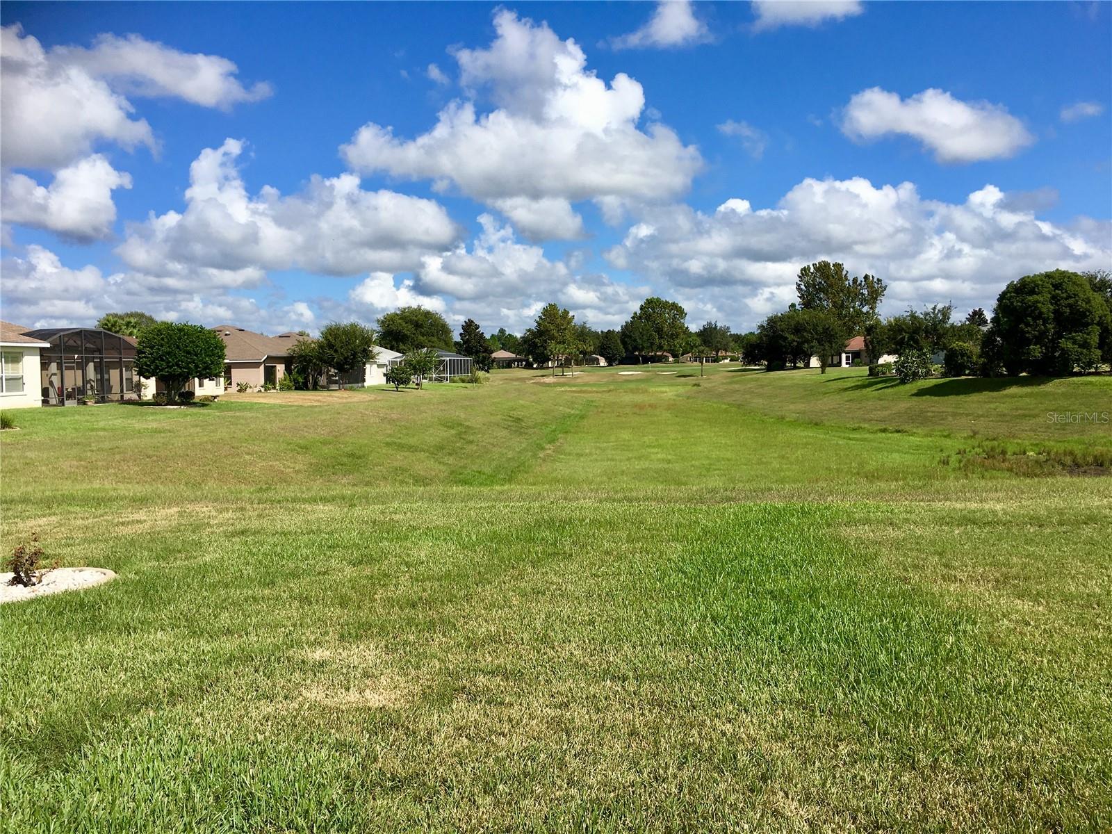 SUMMERGLEN - Residential