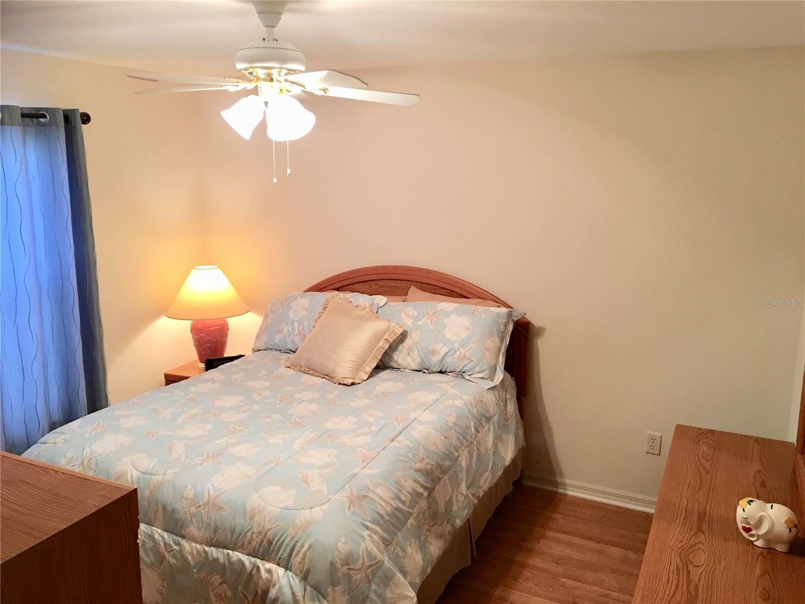 SUMMERGLEN - Residential