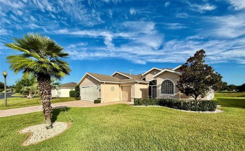 Photo of 1683 SW 156th Lane, Ocala, FL 34473 (MLS # OM712279)