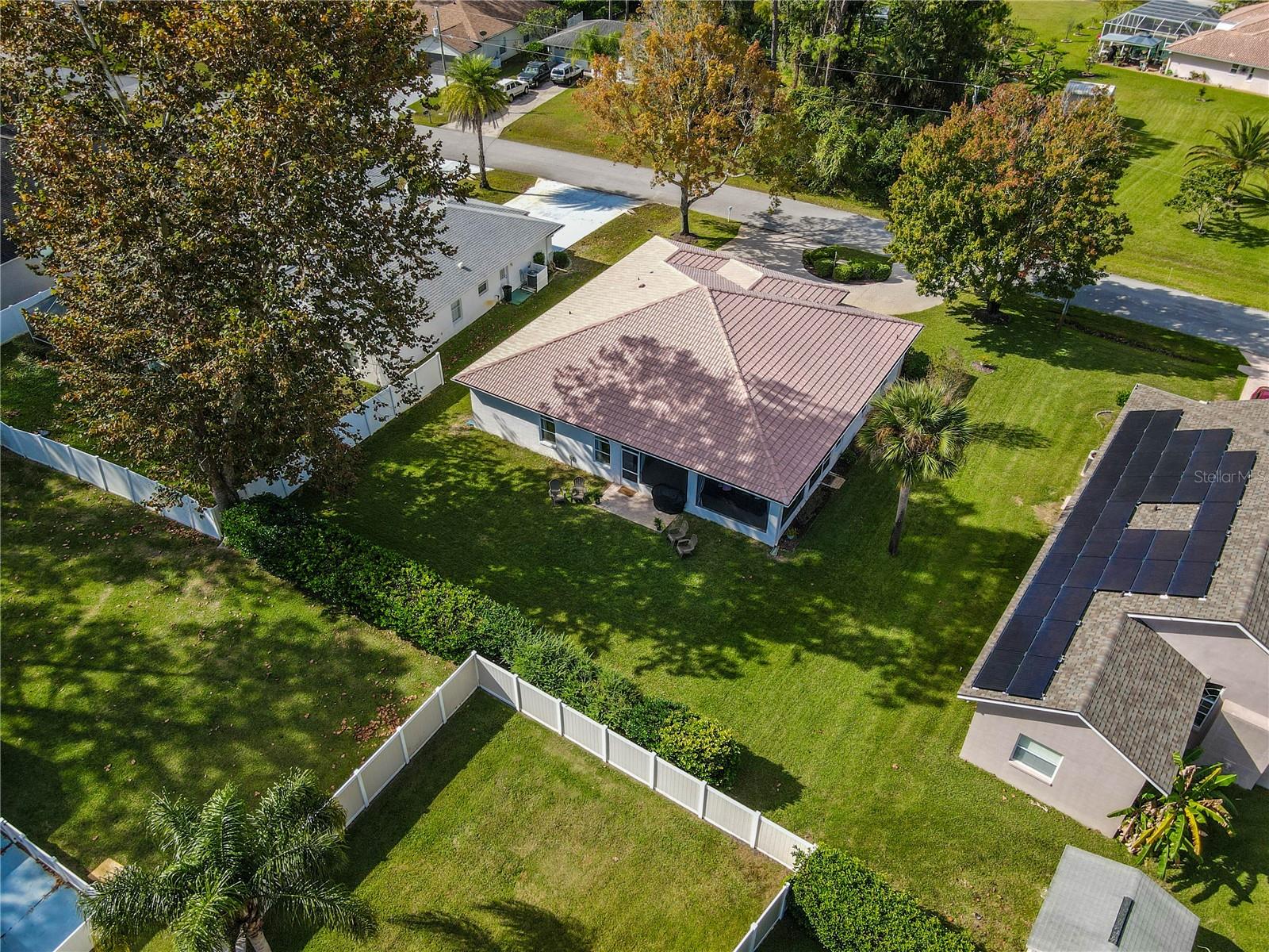 PINE LAKES - Residential