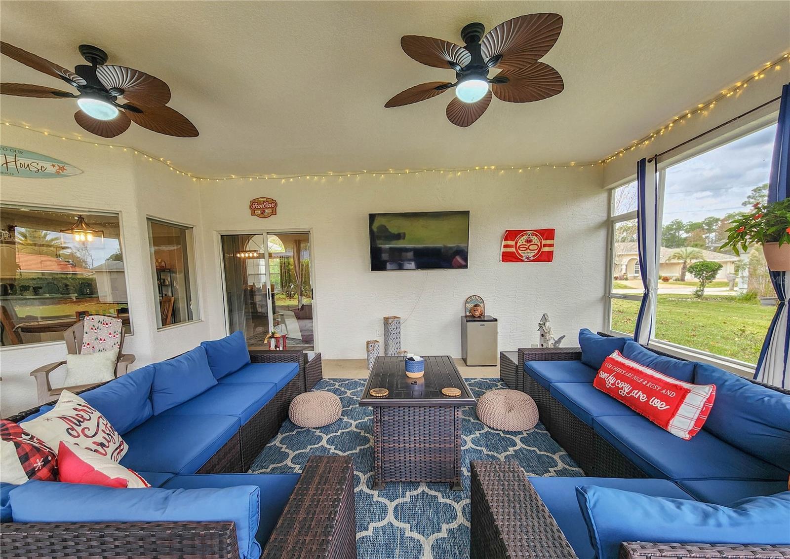 PINE LAKES - Residential