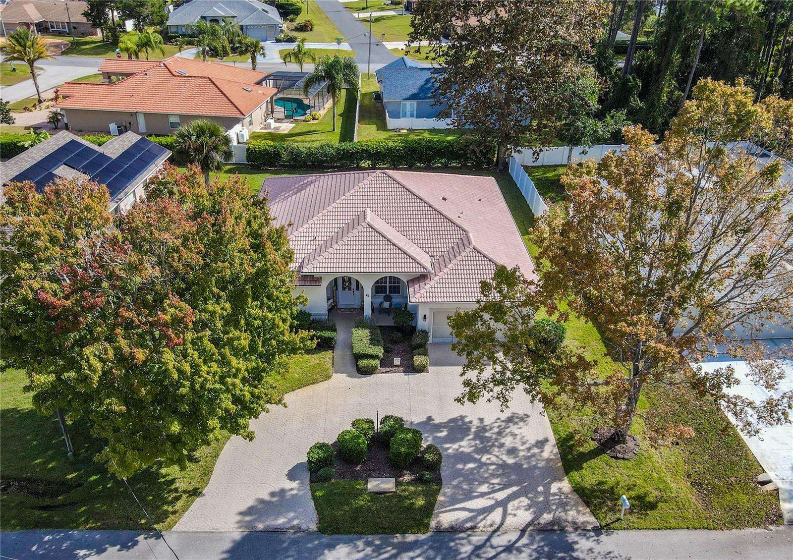 PINE LAKES - Residential