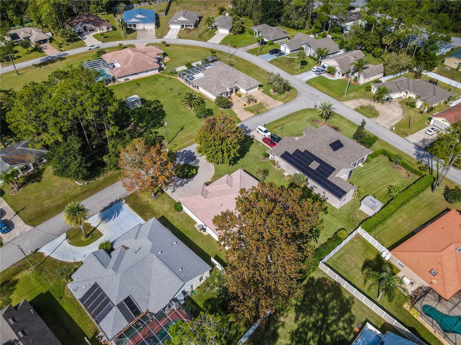 PINE LAKES - Residential