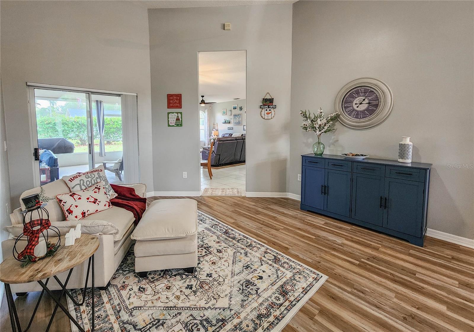 PINE LAKES - Residential