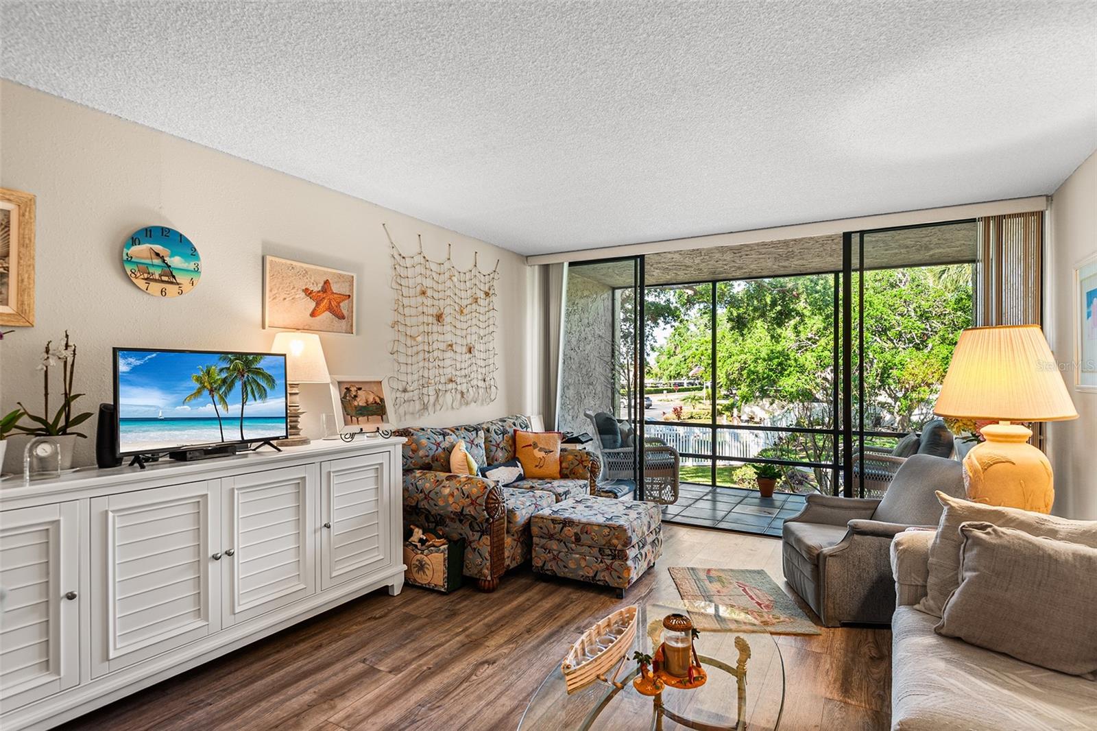 LAKEVIEW OF LARGO - Residential