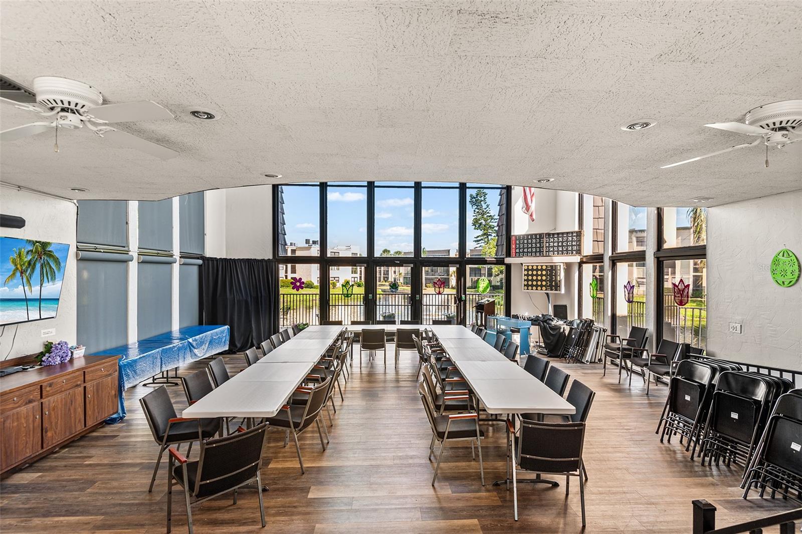 LAKEVIEW OF LARGO - Residential