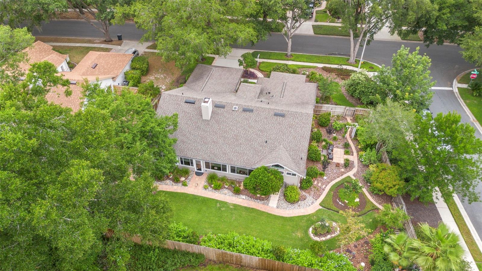 1637 BENT OAKS BOULEVARD