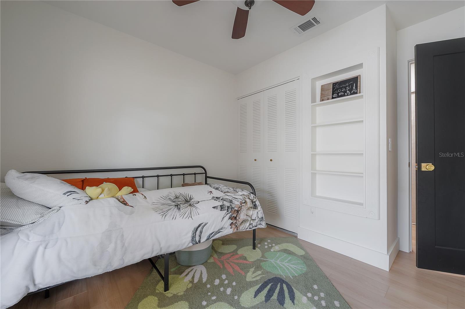 ROSEMOUNT VILLAGE UNIT 1 - Residential