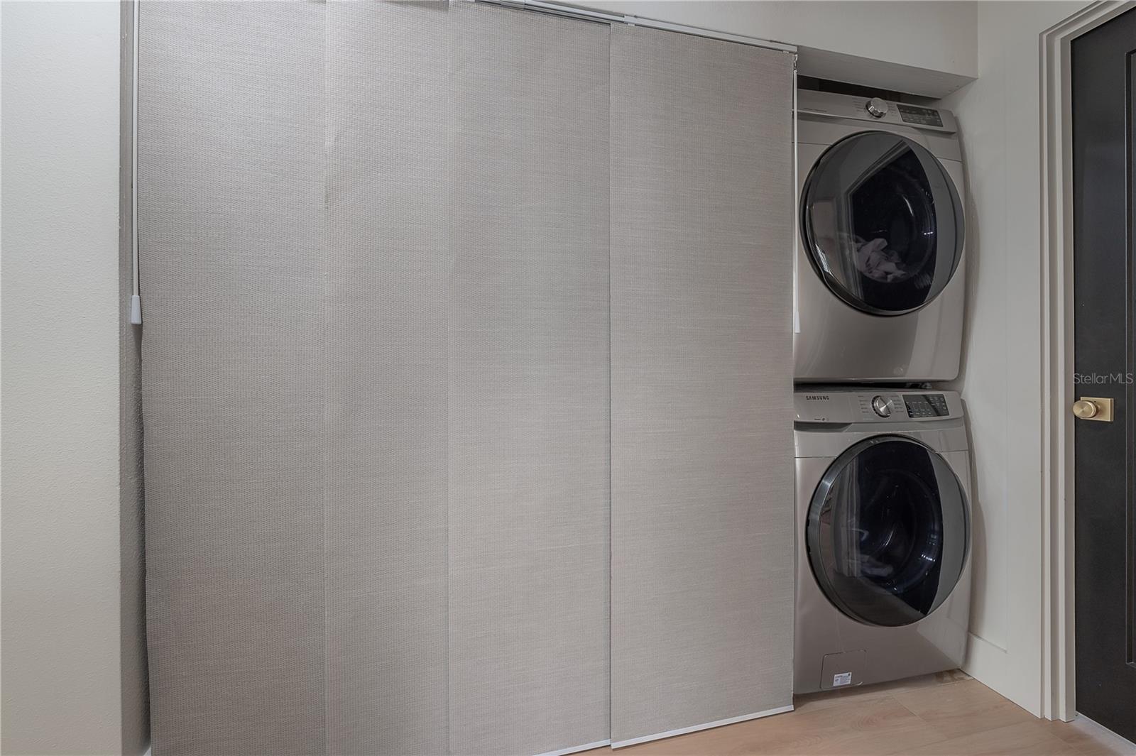 ROSEMOUNT VILLAGE UNIT 1 - Residential