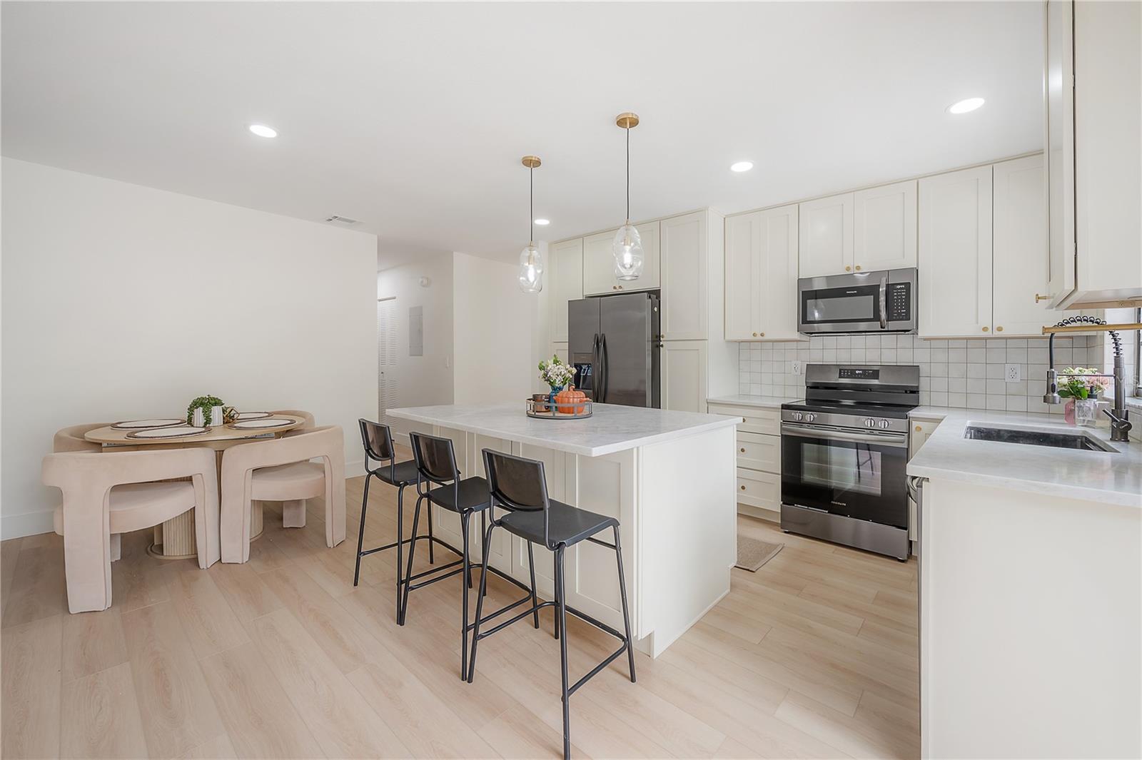 ROSEMOUNT VILLAGE UNIT 1 - Residential