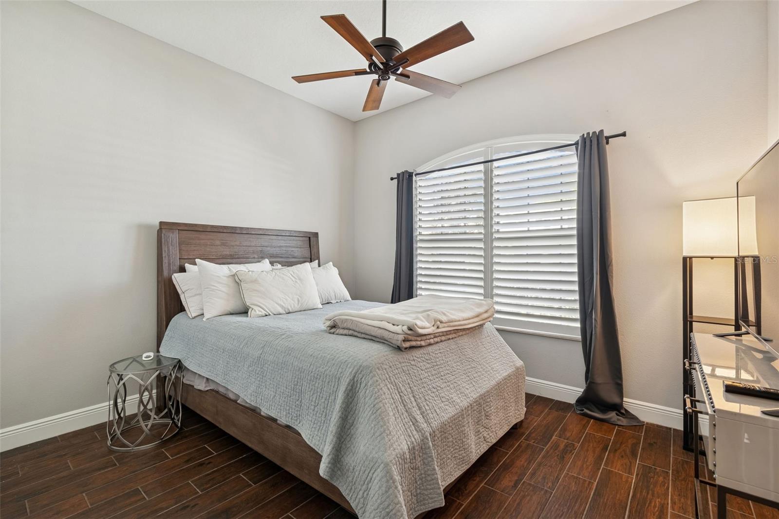 TRINITY EAST REP - Residential