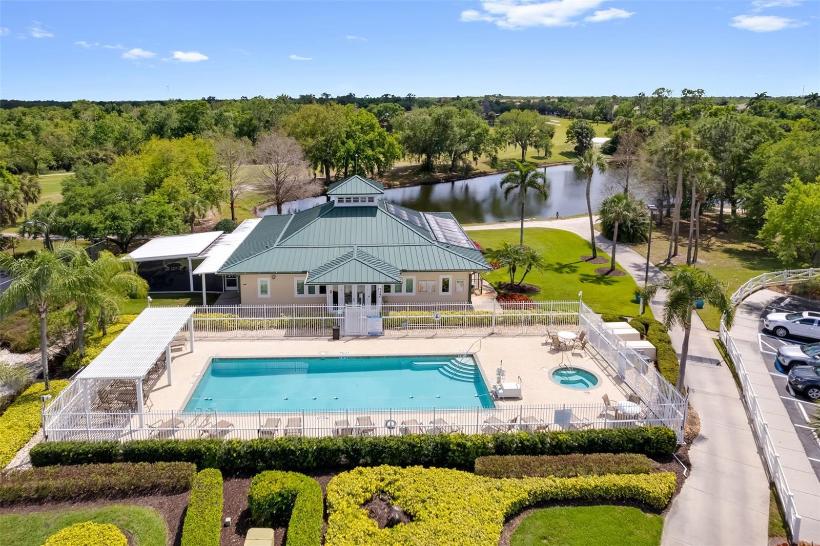 MAGNOLIA CROSSING - Residential