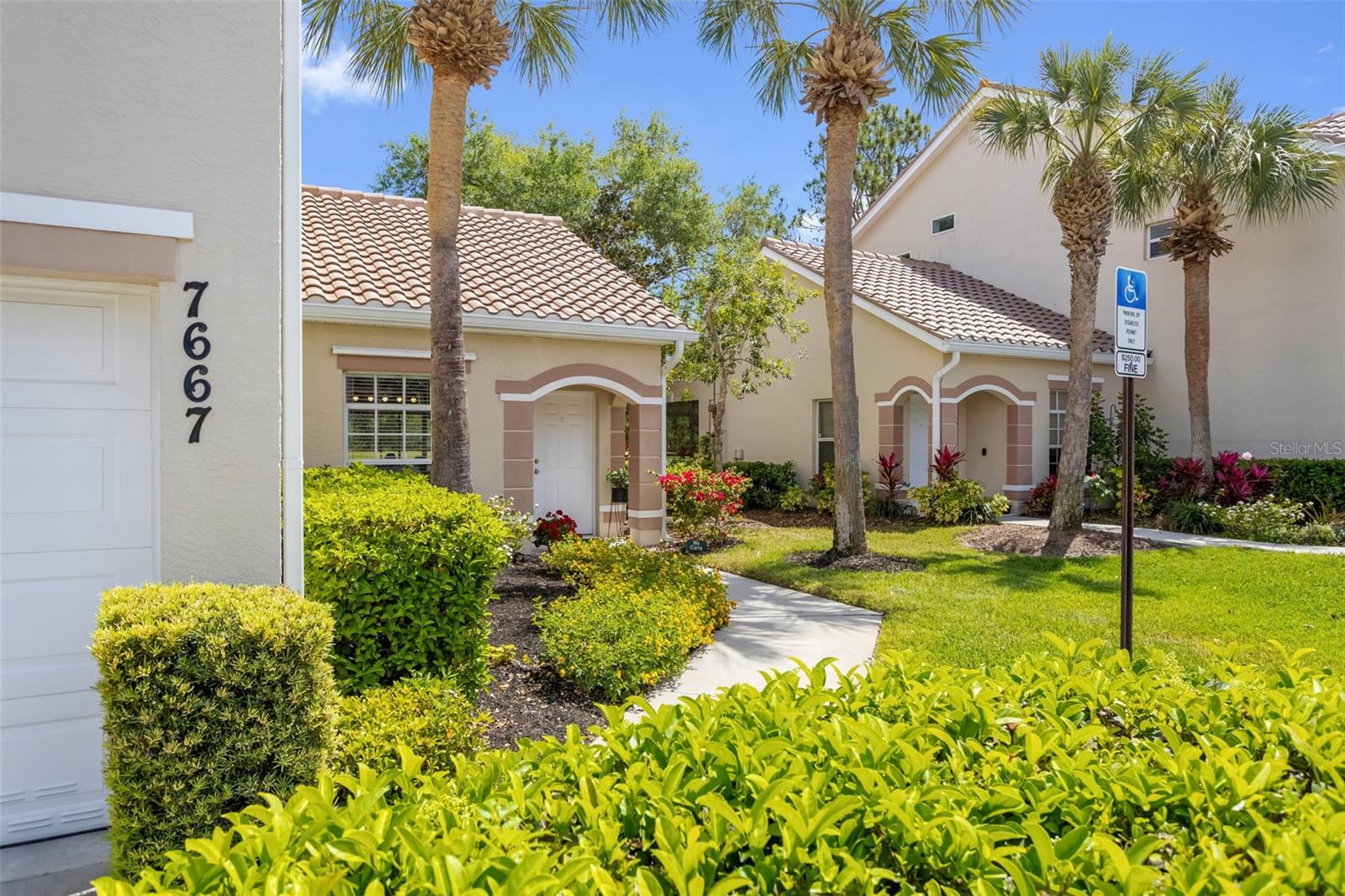 MAGNOLIA CROSSING - Residential