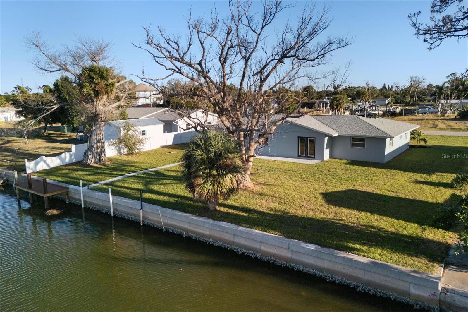 GROVE CITY SHORES - Residential