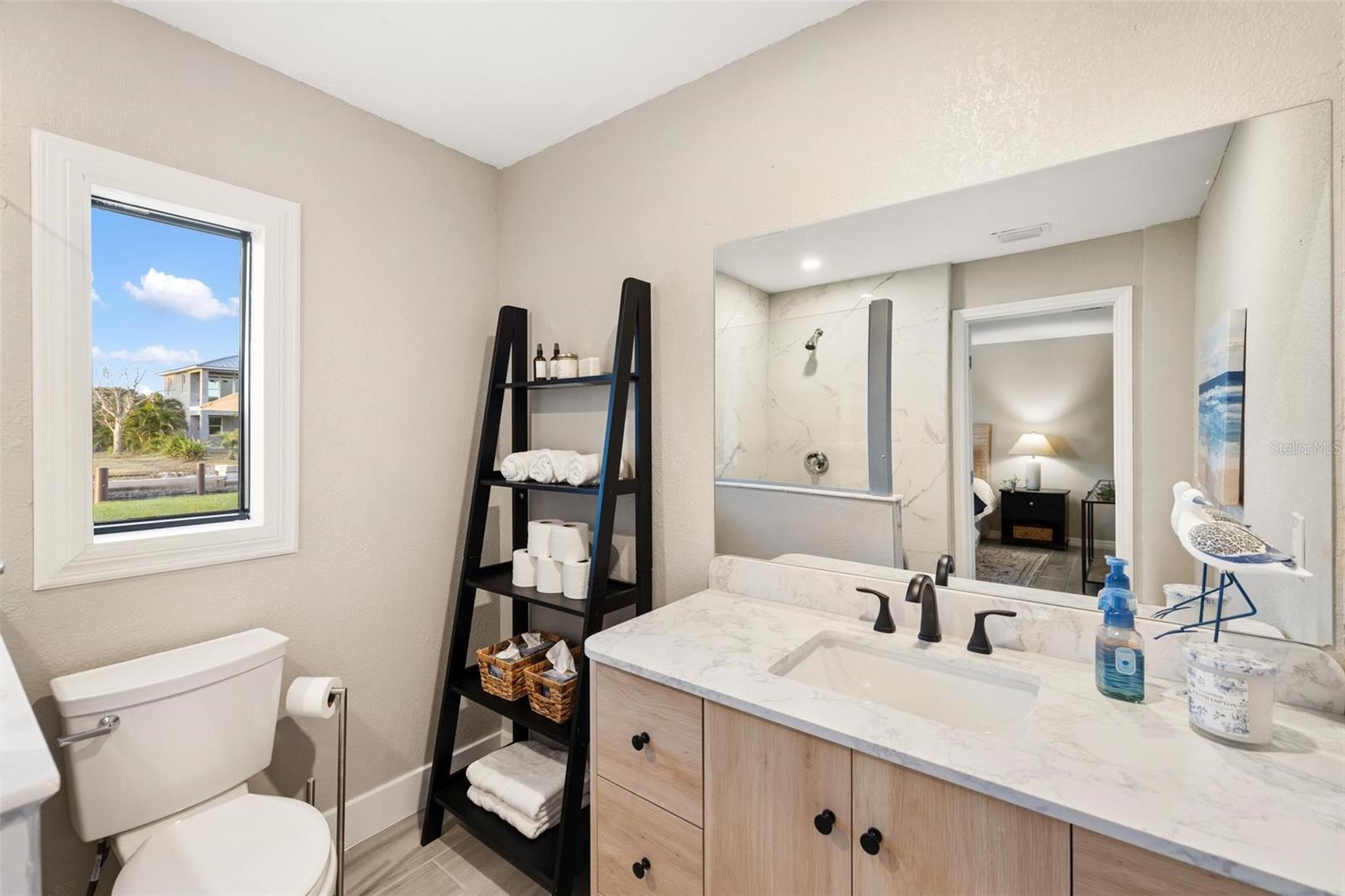 GROVE CITY SHORES - Residential