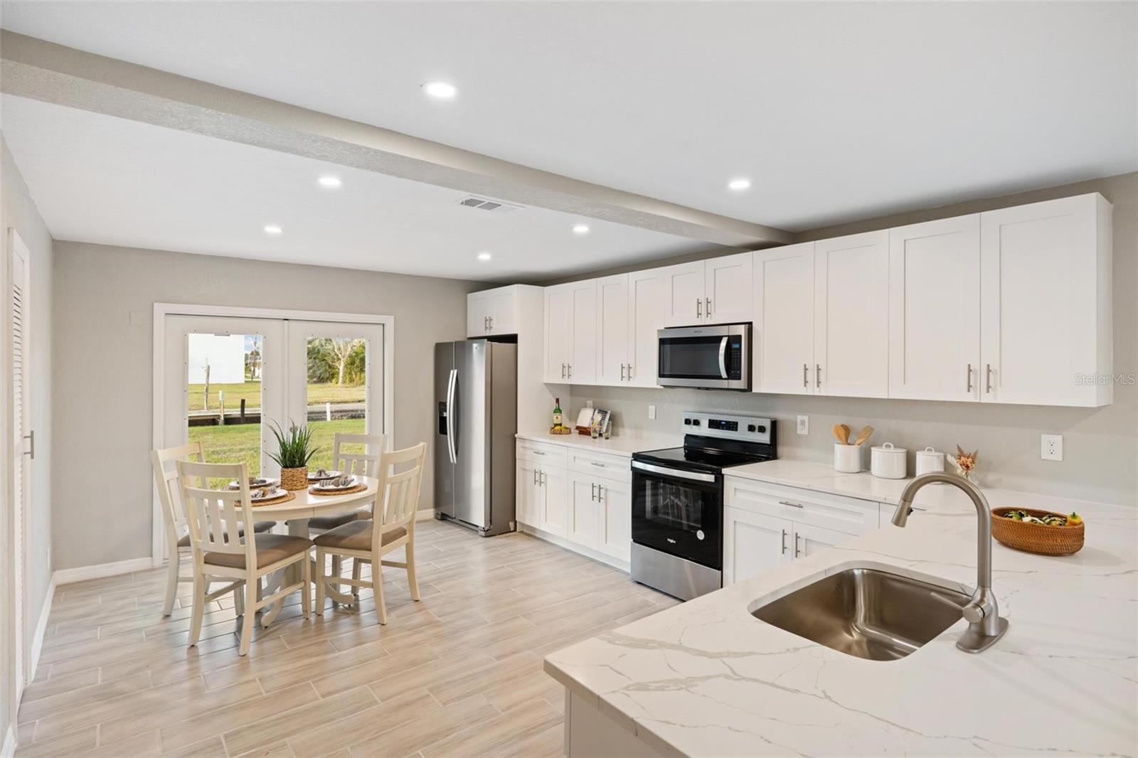 GROVE CITY SHORES - Residential