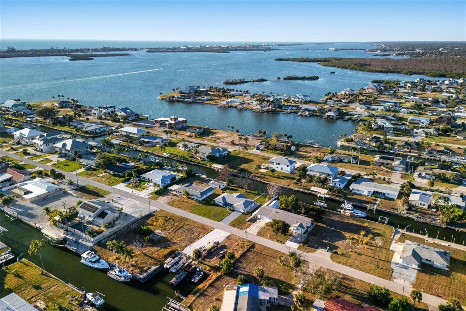 GROVE CITY SHORES - Residential