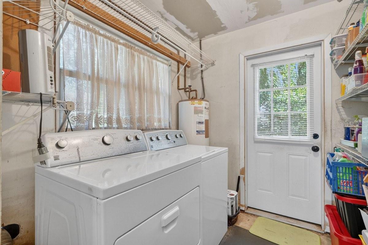 MORRIS C N 21 & 22 15 33 - Residential