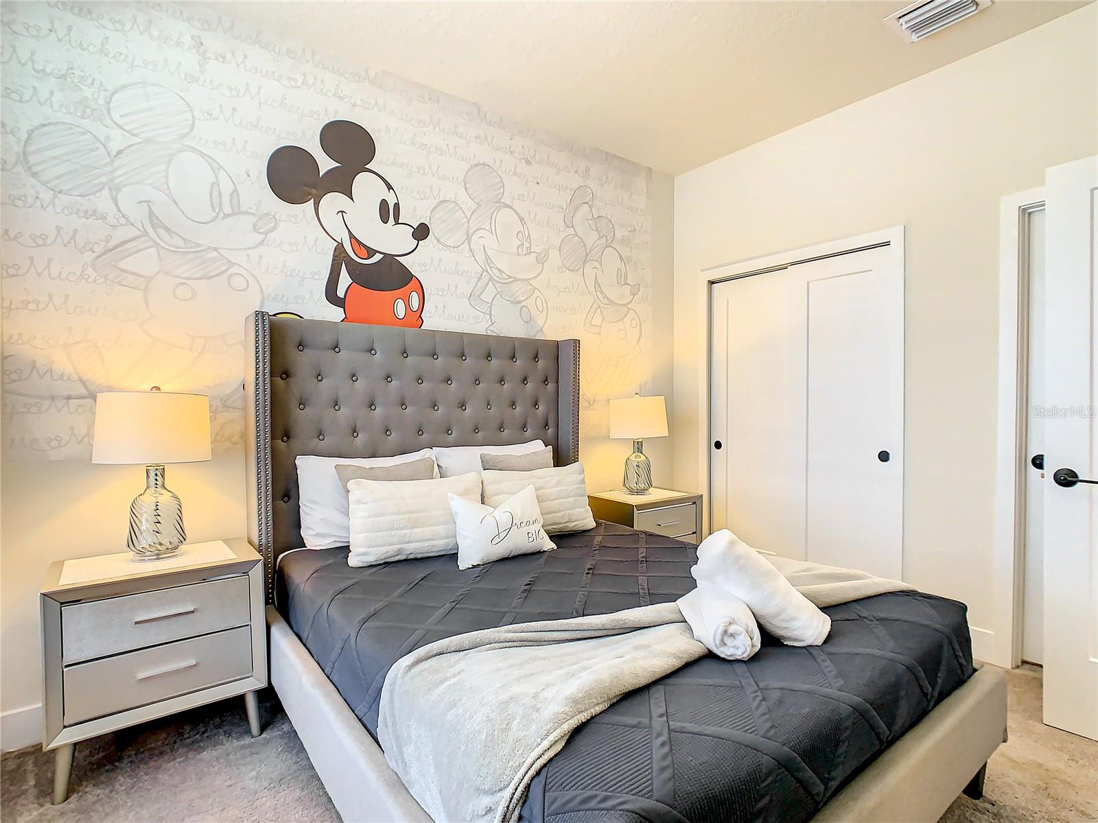 HIDDEN FOREST AT SILVER CREEK - Residential Lease