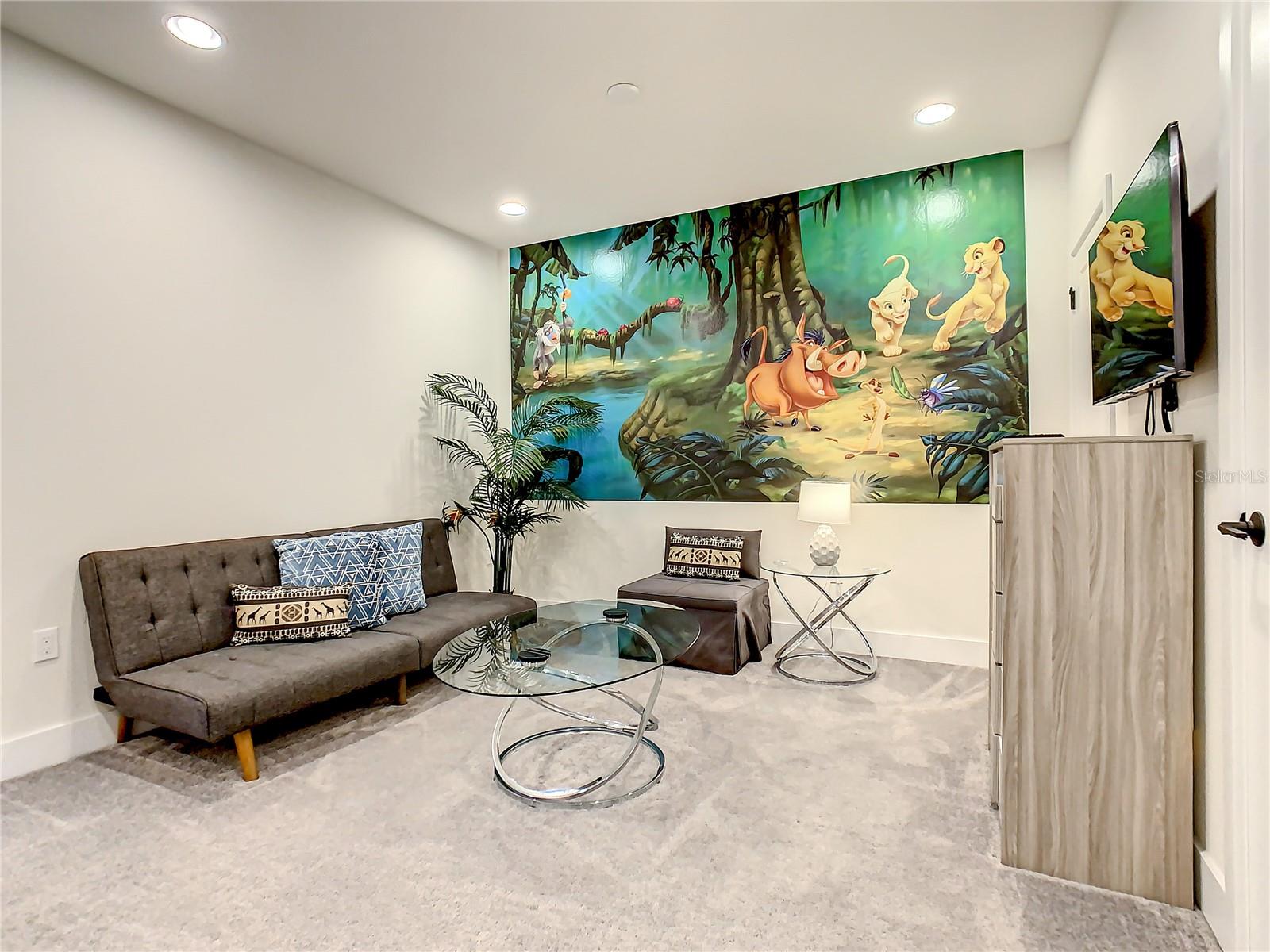 HIDDEN FOREST AT SILVER CREEK - Residential Lease