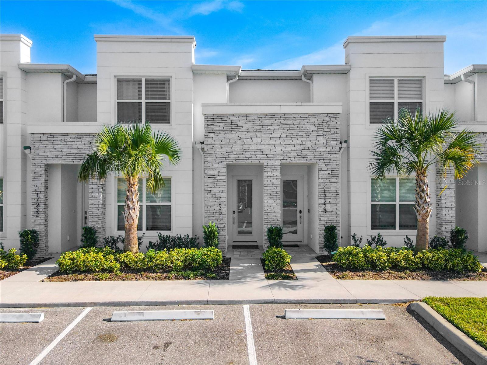 HIDDEN FOREST AT SILVER CREEK - Residential Lease