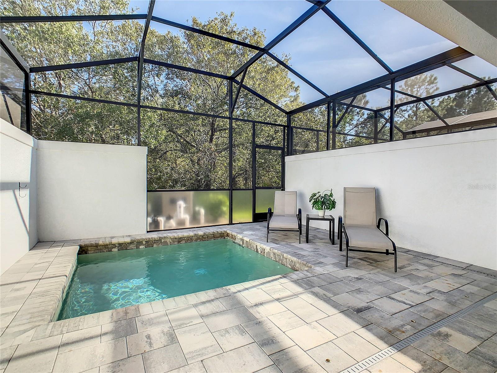 HIDDEN FOREST AT SILVER CREEK - Residential Lease