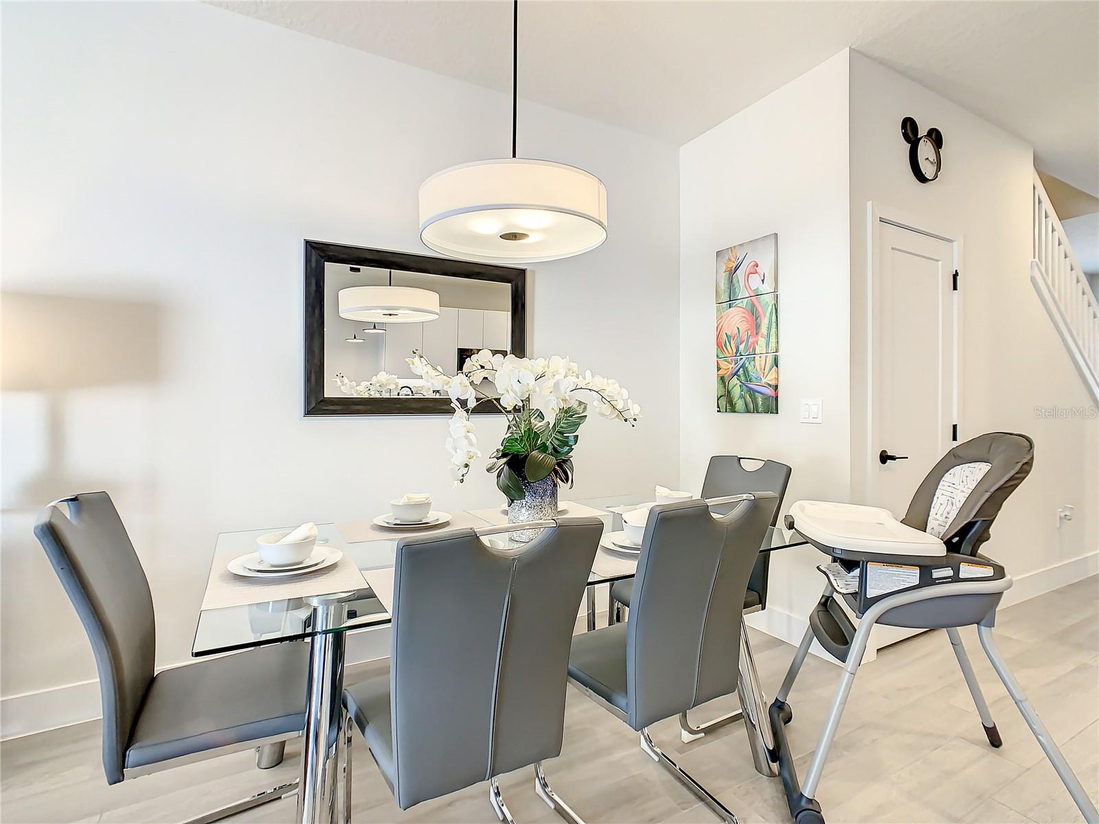 HIDDEN FOREST AT SILVER CREEK - Residential Lease