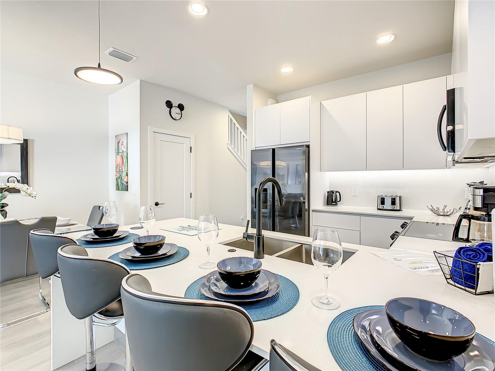 HIDDEN FOREST AT SILVER CREEK - Residential Lease