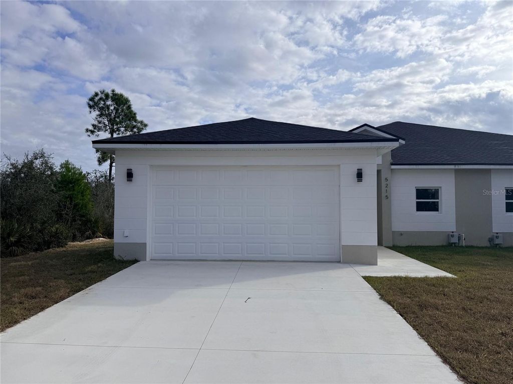 Photo of 5215 Pebble Beach Drive, Sebring, FL 33872 (MLS # O6379190)
