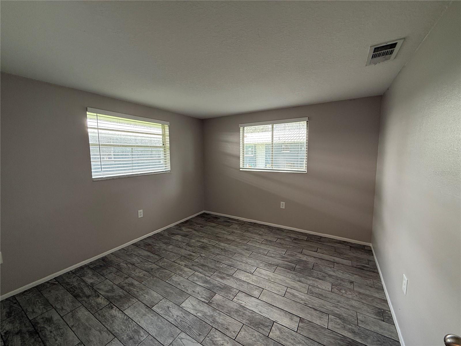 NOKOMIS - Residential Lease