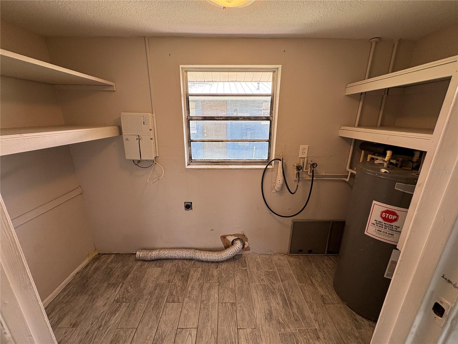 NOKOMIS - Residential Lease